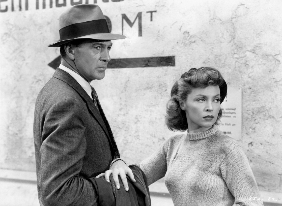 Clandestino y caballero